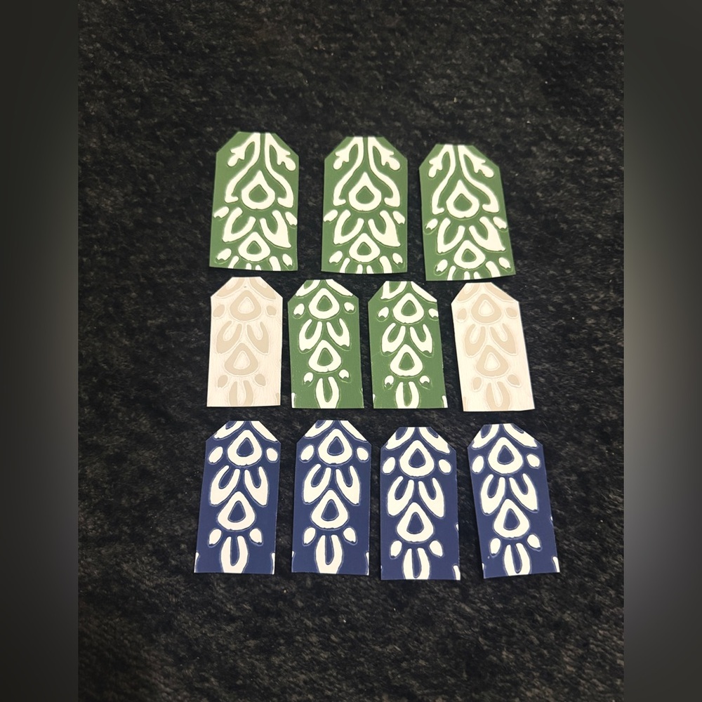 💜 Hand Crafted Patterned Tags
